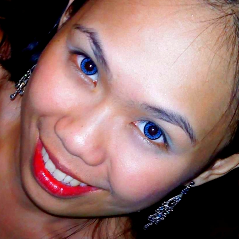 Meet your Posher, Maria Dhoreen